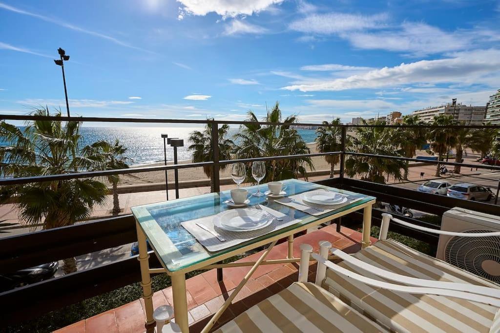 Front Sea Line Experience Apartamento Fuengirola Exterior foto